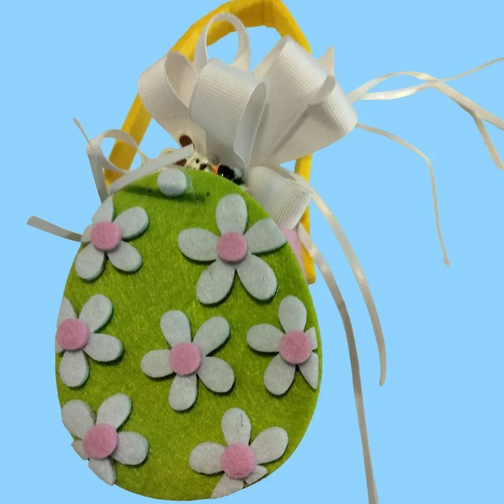Easter Bunny Hair Ribbon White Girls Bow Barrette Daisy Egg Basket Gift Bag